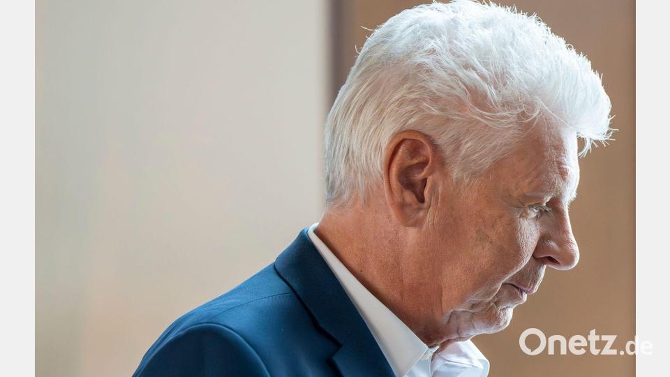 Dem Münchner Alt-OB Dieter Reiter drohen nach Einstellung des Verfahrens keine dienstrechtlichen Folgen mehr. (Archivbild) Bild: Peter Kneffel/dpa