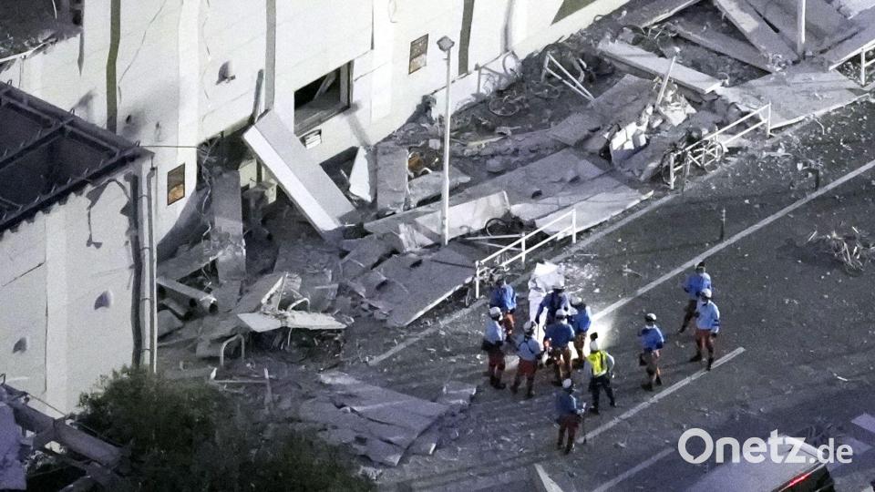 Laut Japans Regierung kamen mindestens 13 Menschen infolge des Bebens ums Leben. Bild: -/kyodo/dpa