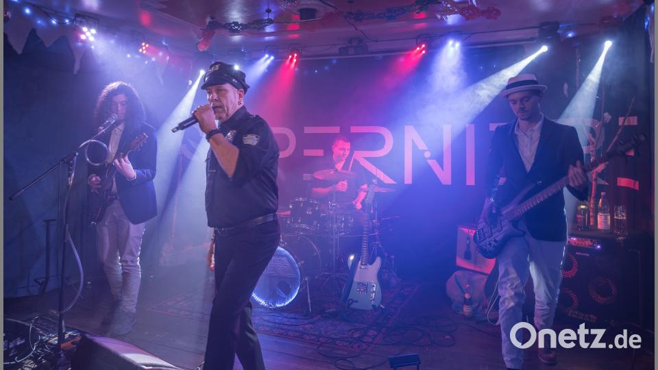 Die Band Superniere aus dem Raum Weiden tritt in der Musikkneipe „Gestern“ auf. Bild: Reinhold Buchner