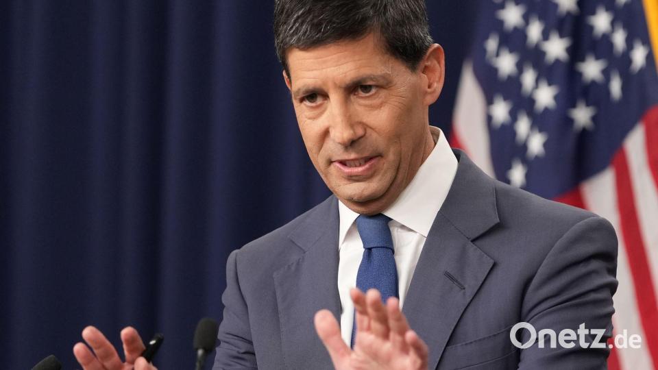 Die US-Notenbank hat erneut den Leitzins stabil gehalten. Bild: Mark Schiefelbein/AP/dpa