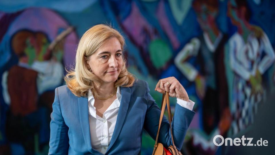 Nina Warken wechselt vom Gesundheitsministerium ins Kanzleramt. Bild: Michael Kappeler/dpa