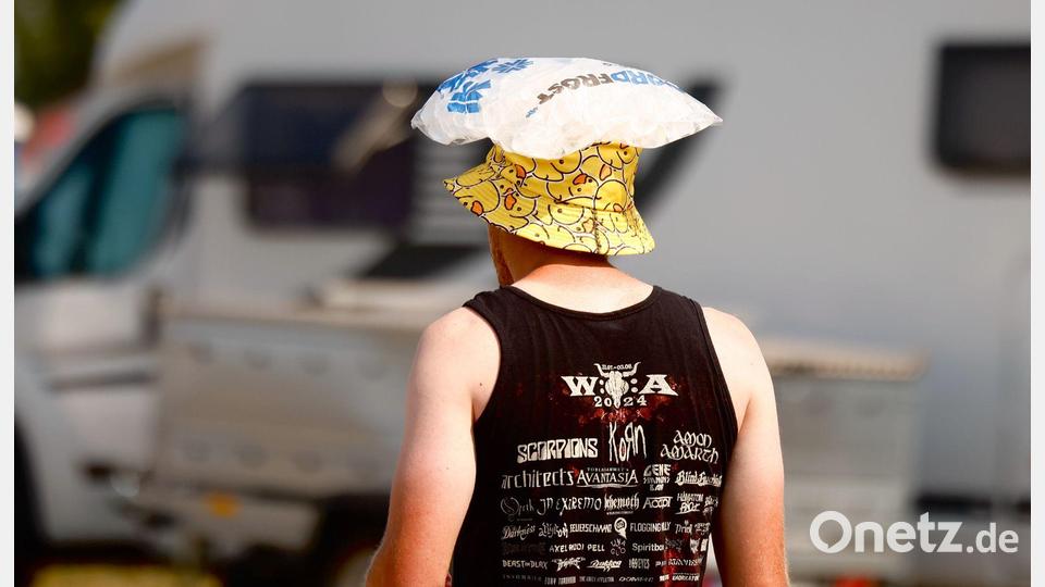 Cool bleiben in Wacken Bild: Frank Molter/dpa
