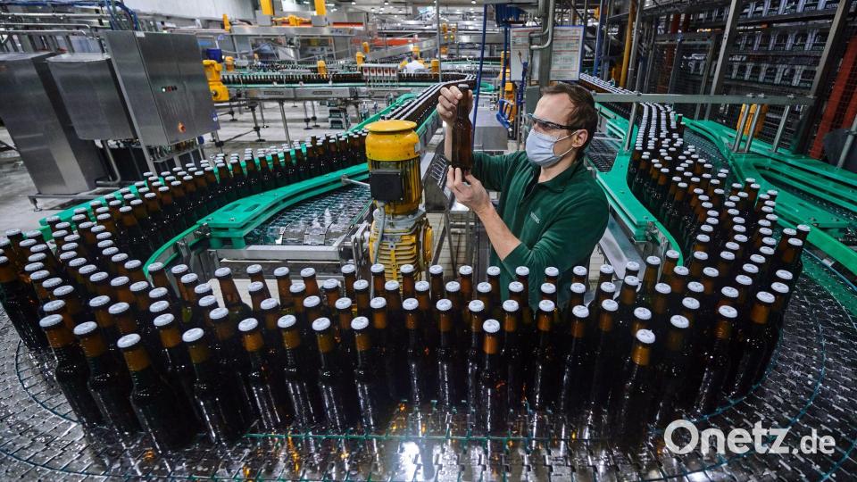 Bier gehört für viele Menschen nicht mehr zum Alltag. (Symbolbild) Bild: Bernd Thissen/dpa