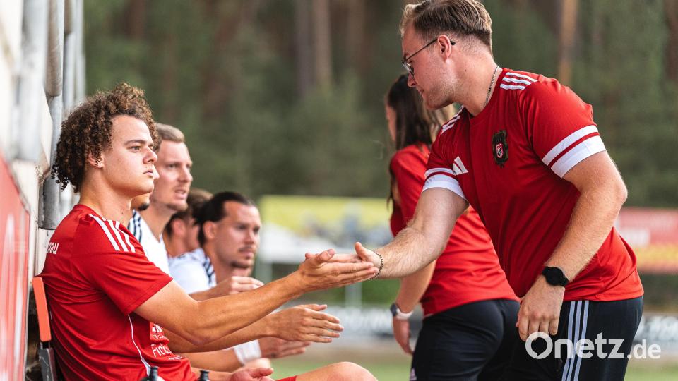 Der SC Luhe-Wildenau setzt sich im Duell gegen den FC Amberg mit 3:1 durch. Bild: Hannah Dirscherl