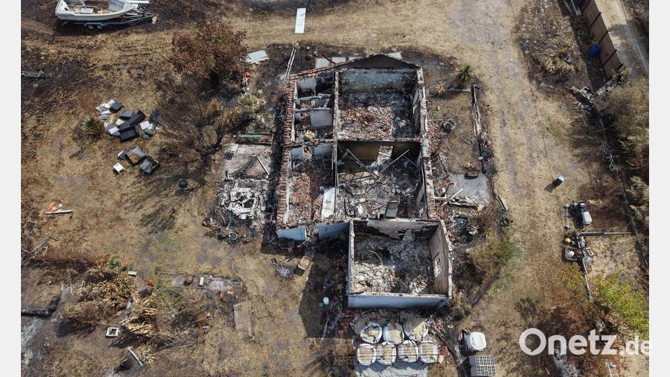 Zerstörung im französischen Le Porge - dorthin dürfen noch nicht alle Menschen zurück. Bild: Nicolas Garriga/AP/dpa