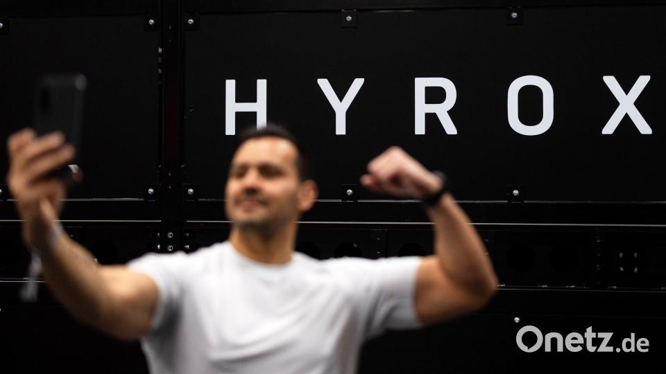 Das Marketing für Hyrox übernehmen soziale Netzwerke die Teilnehmer durch mit. (Archivbild) Bild: Rolf Vennenbernd/dpa