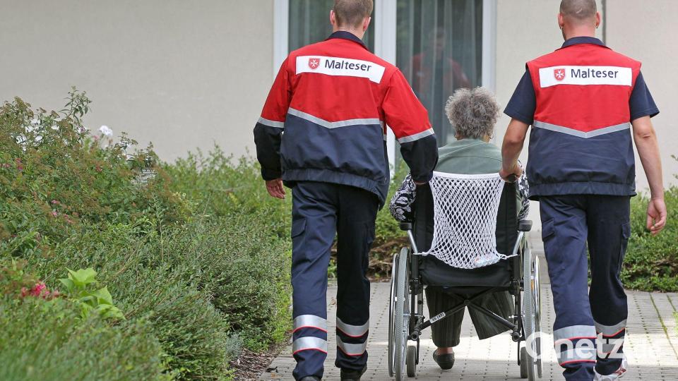 Zivildienstleistende waren lange eine wichtige Stütze für soziale Einrichtungen. (Archivbild) Bild: Jan Woitas/dpa-Zentralbild/dpa