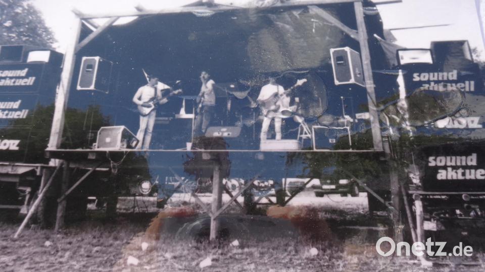 Das war die Bühne von 1986, alles selber zusammen gezimmert. Bild: Repro Hans Hutzler