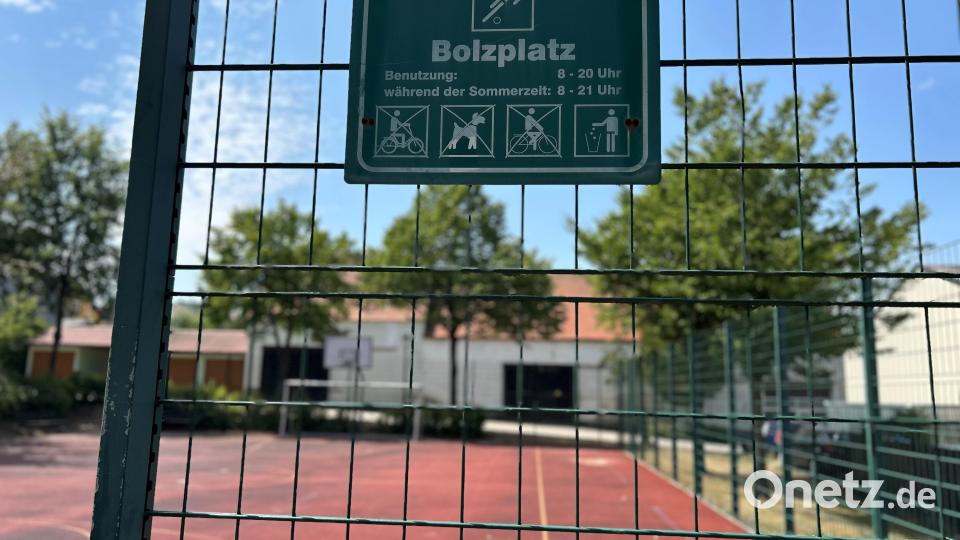 Der Bolzplatz im Generationenpark ist ein beliebter Treffpunkt bei Kindern und Jugendlichen. Die jungen Besucher sollten das Areal sauber halten. Bild: ck