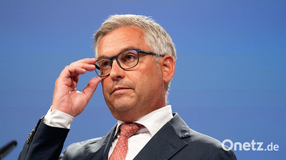 „Es ist niemandem gelungen, in den Schengen-Raum einzureisen“, sagte EU-Migrationskommissar Magnus Brunner mit Blick auf die Ceuta-Krise. Bild: Marius Burgelman/AP/dpa