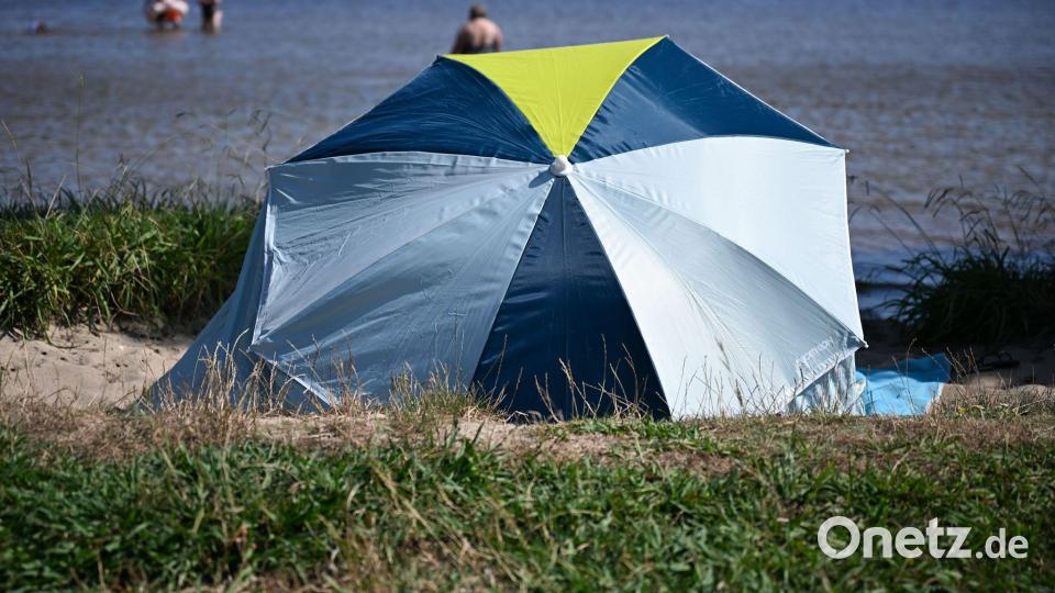 Tourismus an der von Waldbränden betroffenen französischen Atlantikküste ist bis auf wenige Einschränkungen wieder ungehindert möglich. (Archivbild) Bild: Katharina Kausche/dpa