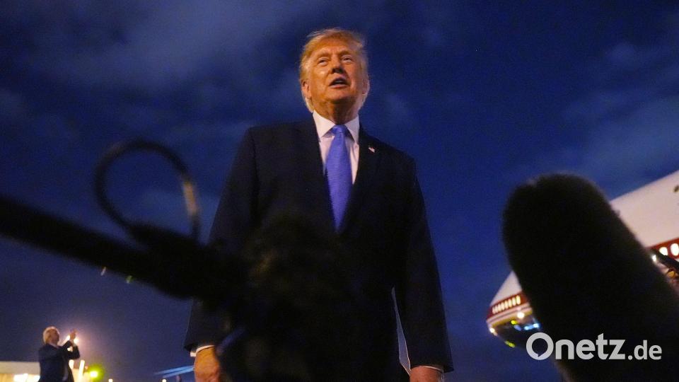 US-Präsident Donald Trump war mehrfach zwischen Drohungen und Ankündigungen von Verhandlungslösungen hin- und hergewechselt. Bild: Mark Schiefelbein/AP/dpa