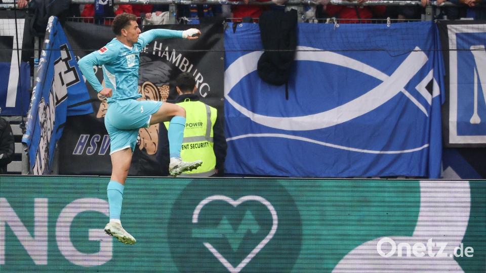 Fisnik Asllani will demnächst für RB Leipzig jubeln. (Archivbild) Bild: Christian Charisius/dpa