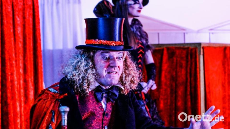 Eindrücke der „Freakshow“ des Ovigo-Theaters. Bild: Freya Fehse / OVIGO Theater