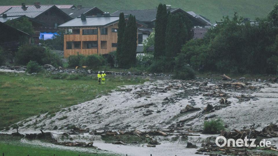 Das schwere Unwetter löste zahlreiche Feuerwehreinsätze aus. Bild: Expa/ Jfk/APA/dpa