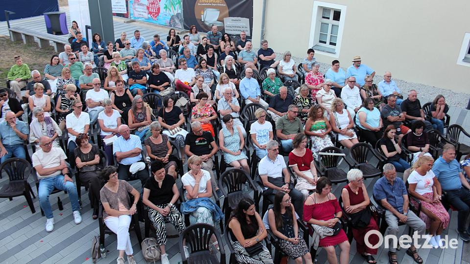 Gut besucht war die Open-Air-Veranstaltung beim Bürgerhaus Kemnath. Bild: Holger Stiegler