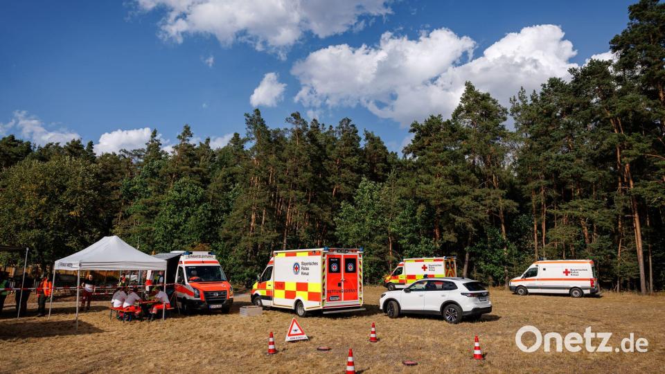 Großeinsatz im Wald: Wieder hat es in der Oberpfalz gebrannt. Bild: Daniel Karmann/dpa