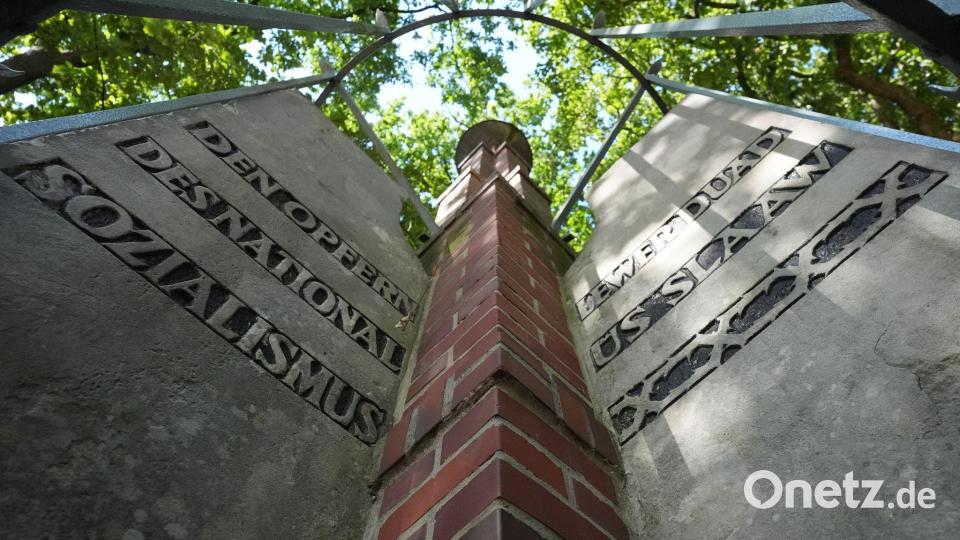 Das Mahnmal wurde im September 1946 eingeweiht. Bild: Marcus Brandt/dpa