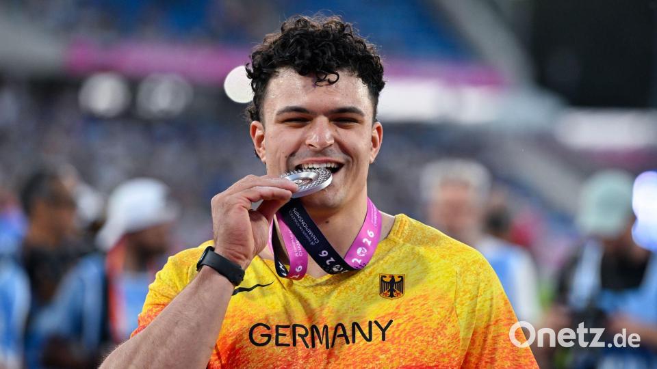 Merlin Hummel schmeckte die Silbermedaille. Bild: Sven Hoppe/dpa