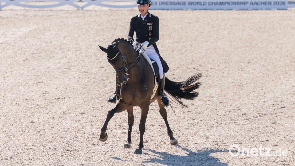 Frederic Wandres und Bluetooth zeigten eine überzeugende Leistung. Bild: Rolf Vennenbernd/dpa