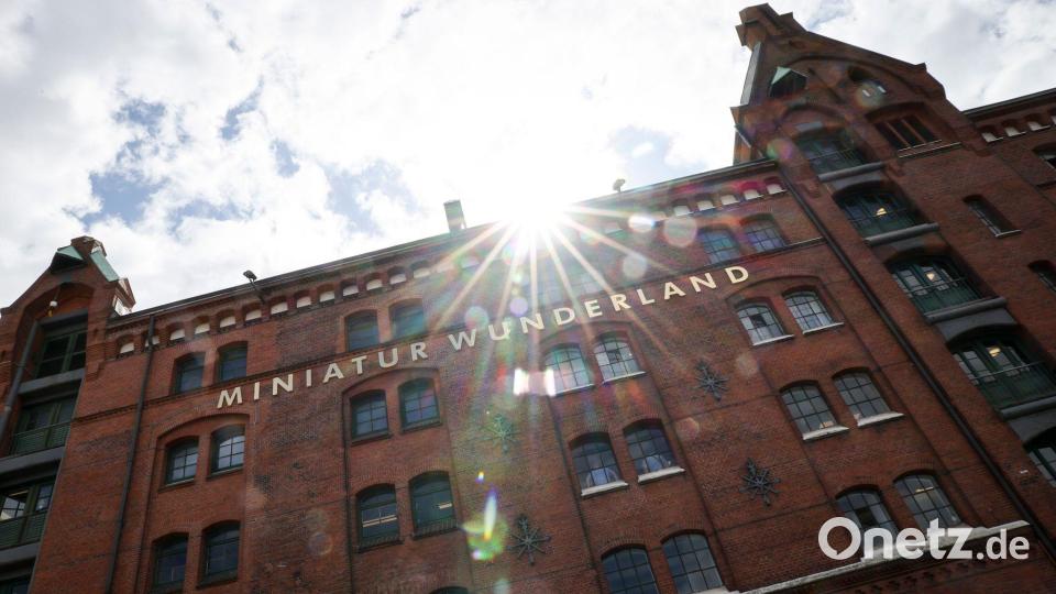 In der Hamburger Speicherstadt ist das Miniatur Wunderland seit vielen Jahren ein Touristenmagnet. Bild: Christian Charisius/dpa