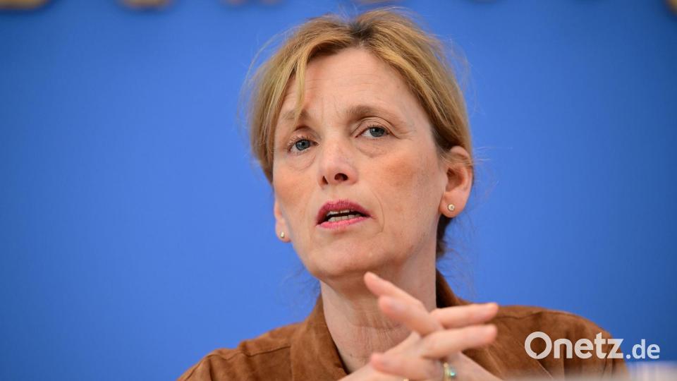 Familienministerin Prien will die Kinder- und Jugendhilfe neu ordnen. (Archivbild) Bild: Sebastian Gollnow/dpa