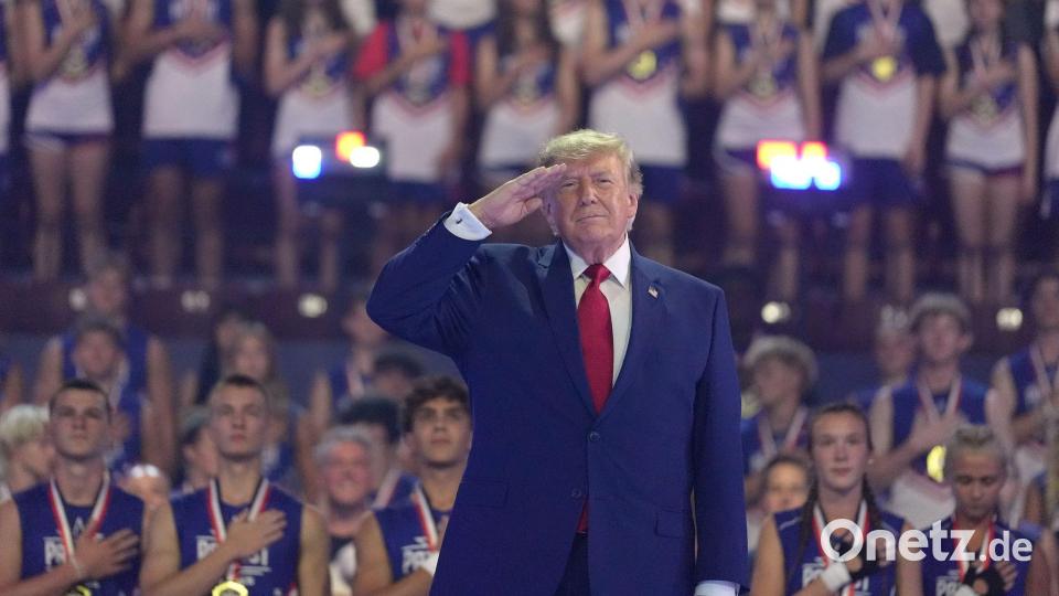 US-Präsident Donald Trump nimmt an der Eröffnung der Patriot Games teil. Bild: Sue Ogrocki/AP/dpa