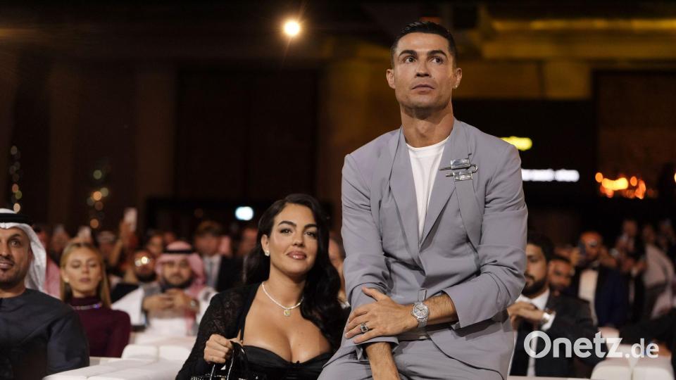 Cristiano und Georgina: Verliebt, verlobt... Bild: Fabio Ferrari/LaPresse/AP/dpa
