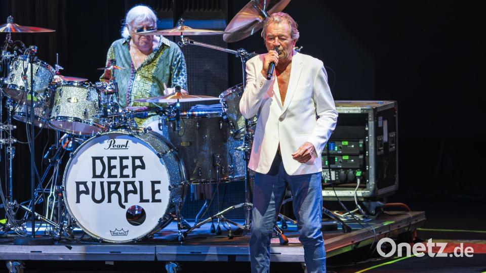 Deep-Purple-Schlagzeuger Ian Paice und Sänger Ian Gillan traten nach 33 Jahren wieder mit Gitarrist Ritchie Blackmore auf. (Archivbild) Bild: Valentin Flauraud/KEYSTONE/dpa