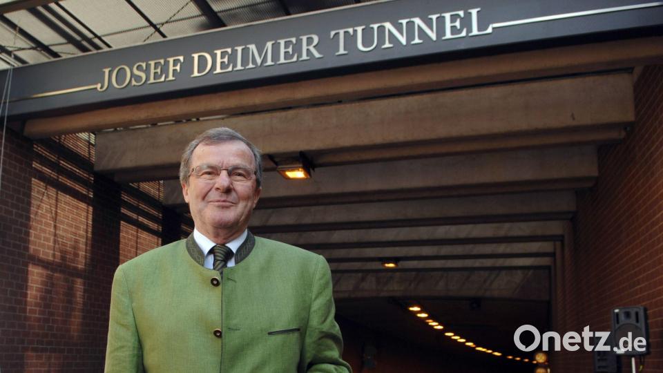 In Landshut ist ein Tunnel nach dem früheren Oberbürgermeister Josef Deimer benannt. (Archivbild) Bild: picture-alliance/ dpa