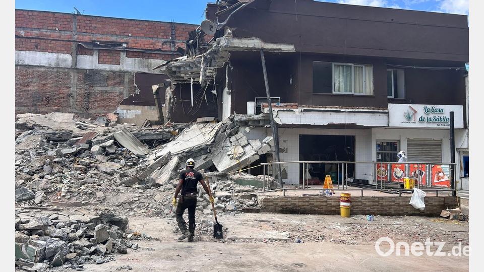 Das Gebäude der Bäckerei "Quinta Pan" ist bei dem Erdbeben in Kolumbien eingestürzt. Bild: Philipp Znidar/dpa