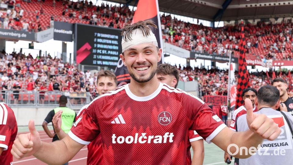 Fynn Otto beendete sein Debüt für den Club mit einem Turban. (Archivbild) Bild: Daniel Löb/dpa