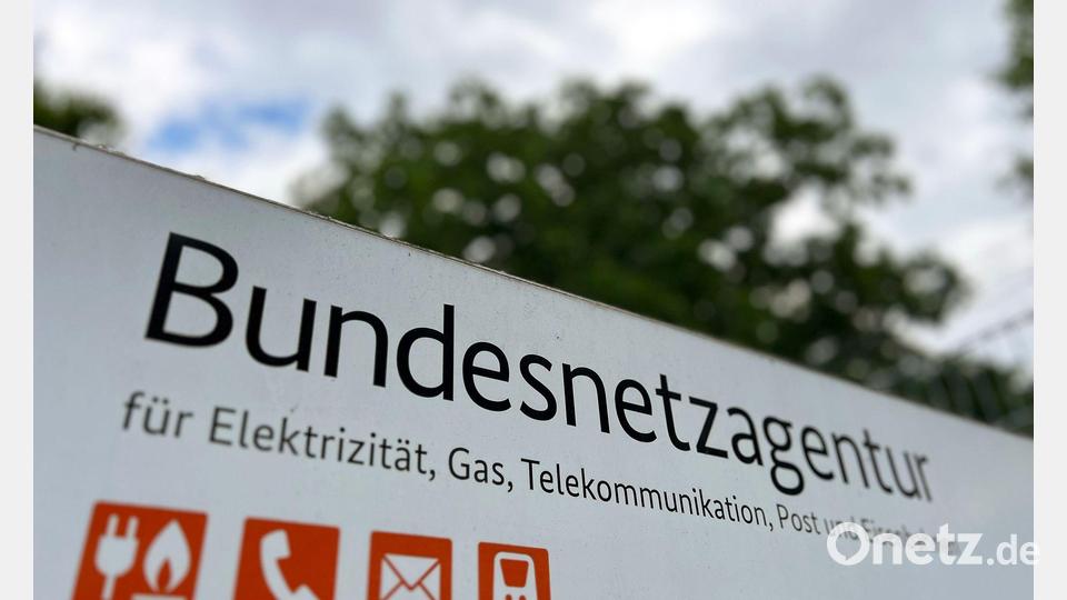Die Deutsche Bahn geht gerichtlich gegen einen Beschluss der Bundesnetzagentur vor, mit dem der Wettbewerb im Fernverkehr gestärkt werden soll. (Symbolbild) Bild: Wolf von Dewitz/dpa