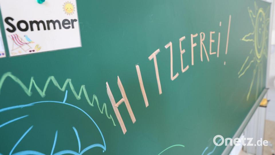 Ob es Hitzefrei gibt, liegt weitgehend im Ermessen der Schulleitung. Die Regeln variieren je nach Bundesland. Bild: Jan Woitas/dpa