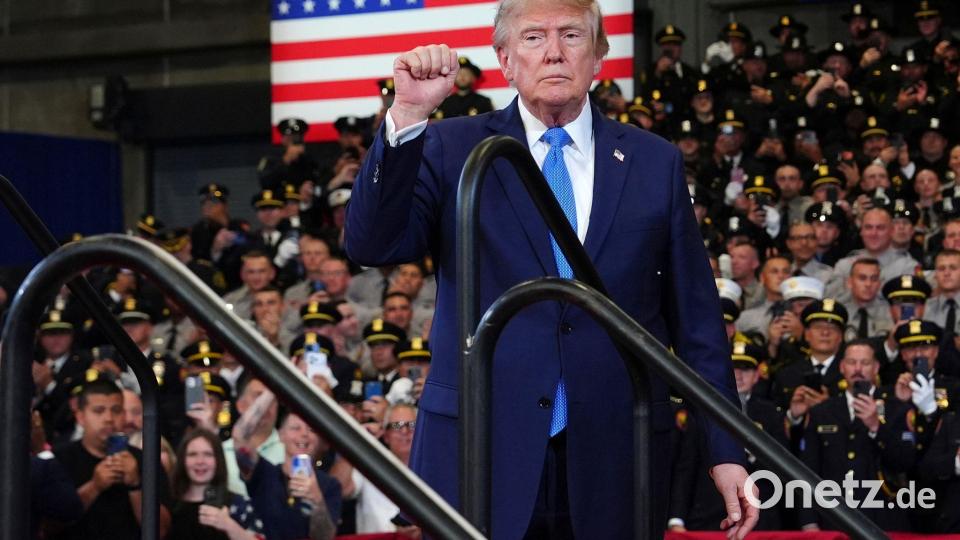Trump will Straße von Hormus zu US-Gebiet machen. Bild: Julia Demaree Nikhinson/AP/dpa