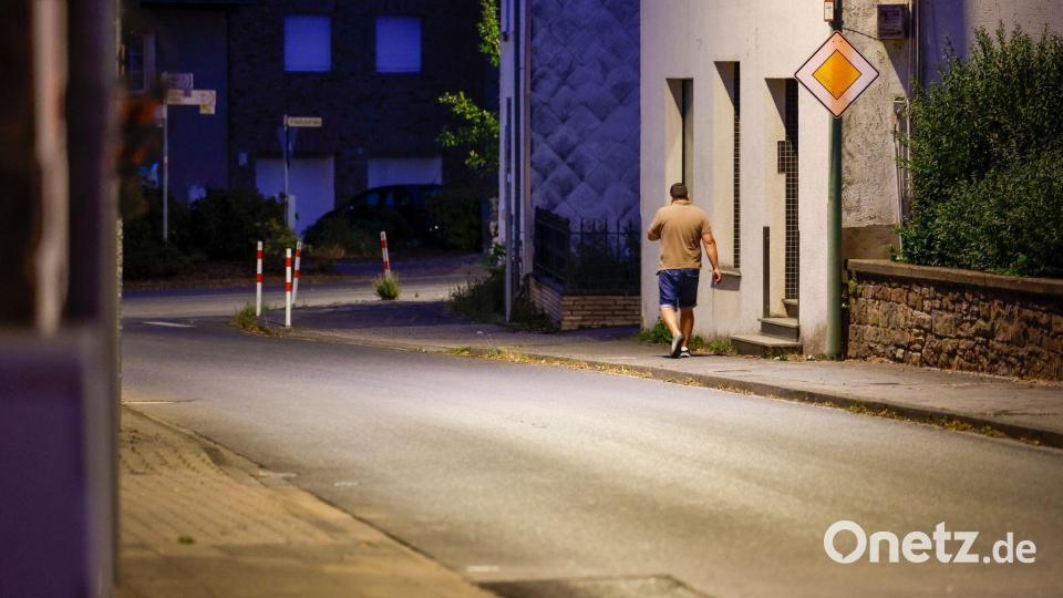 Die Bewohner des Ortsteils Gey können in ihre Häuser zurückkehren. Bild: Thomas Banneyer/dpa
