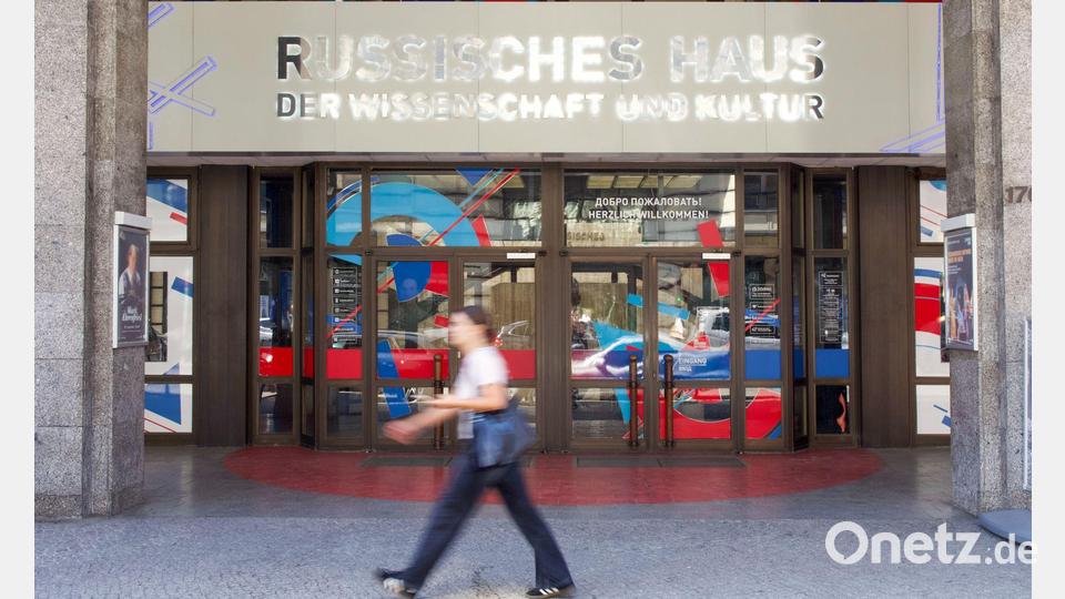 Deutschland könnte bis Dezember den Ausstieg aus einem Kulturabkommen mit Russland erklären. Bild: Soeren Stache/dpa
