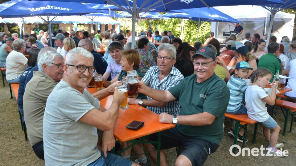 Gut besucht war das traditionelle Weinfest am Samstag in Großensees. Bild: Josef Rosner