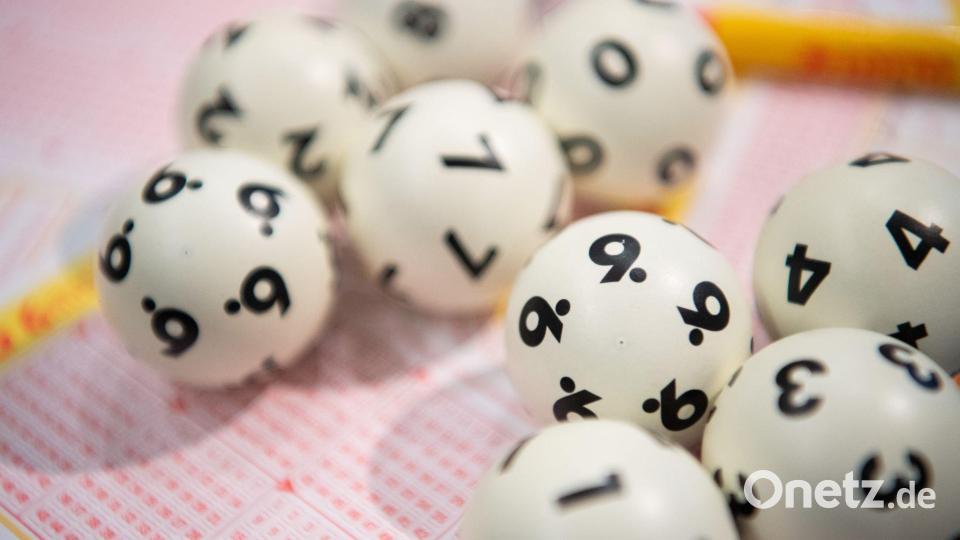 In Thüringen ist der Lotto-Jackpot geknackt worden. (Symbolbild) Bild: Tom Weller/dpa