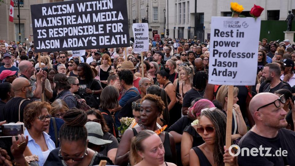 Die Mahnwache fand im Zentrum Londons statt. Bild: Yui Mok/PA Wire/dpa