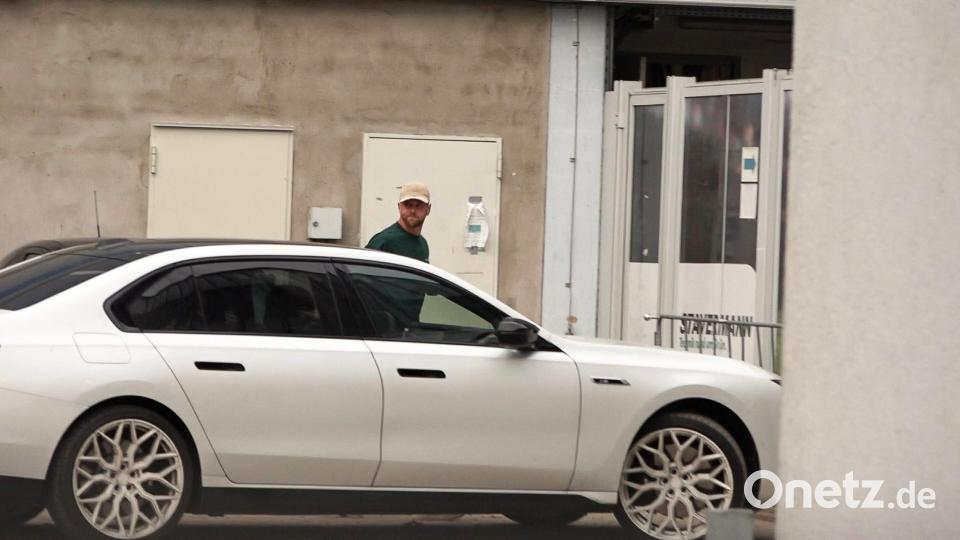 Niclas Füllkrug fuhr am Vormittag zum Medizincheck vor. Bild: Kai Moorschlatt/dpa