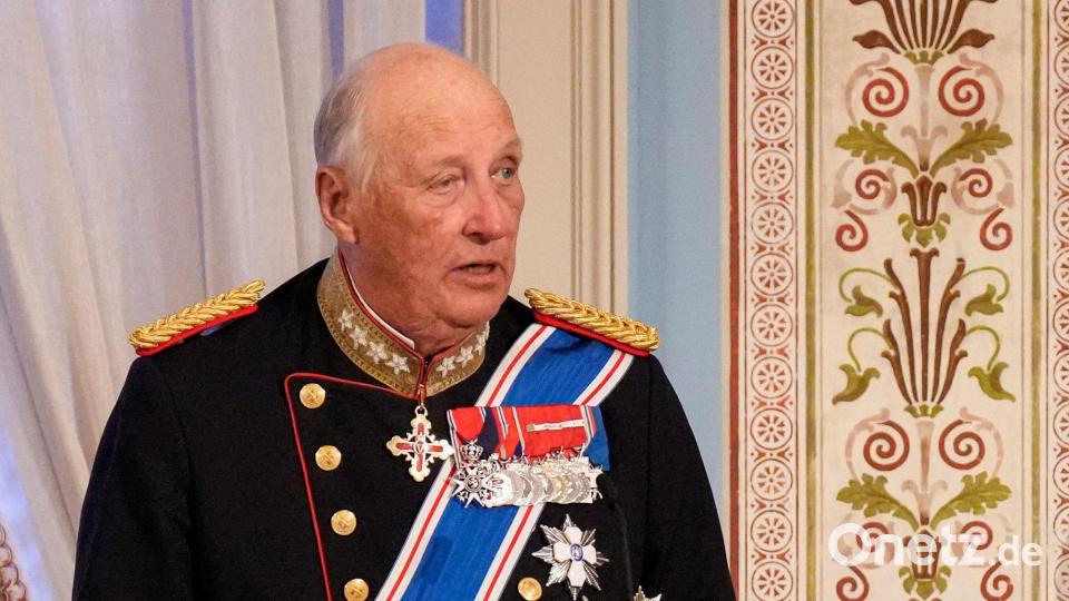 König Harald V. liegt seit gestern im Krankenhaus. (Archivbild) Bild: Fredrik Varfjell/NTB/dpa