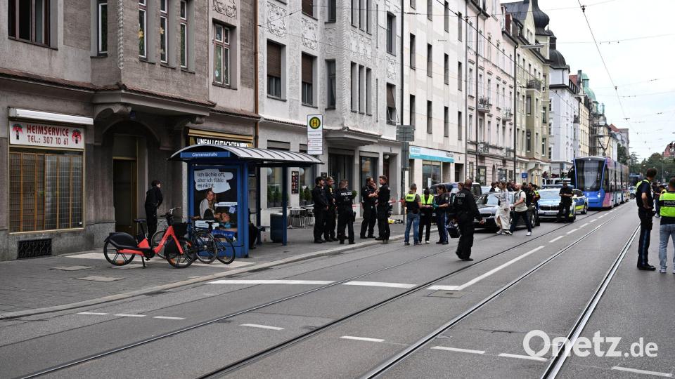 Das Gelände um den Einsatzort war weiträumig abgesperrt. Bild: Felix Hörhager/dpa