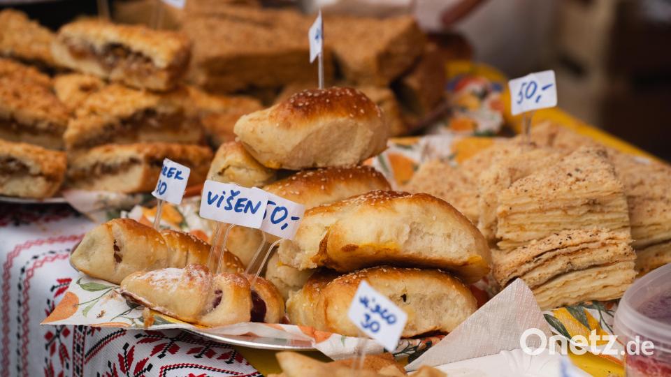 Tschechische Spezialitäten überall: Aber auch in deutscher Sprache kommt man gut durch. Bild: Matouš Horáček/?Česko-bavorský spolek přátelství a spolupráce
