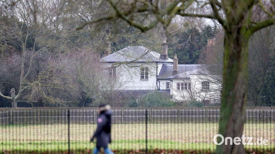 Das Anwesen Frogmore Cottage in Windsor gilt als vergleichsweise bescheiden. Eine Rückkehr dorthin für Harry und Meghan gilt als ausgeschlossen. (Archivfoto) Bild: Steve Parsons/PA Wire/dpa