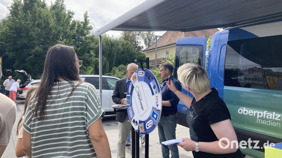 Mit dem Tourbus durch die Oberpfalz: Das ist „Redaktion on Tour“ von Oberpfalz-Medien. Am 20. August ging es nach Vilseck. Bild: Stefanie Swann