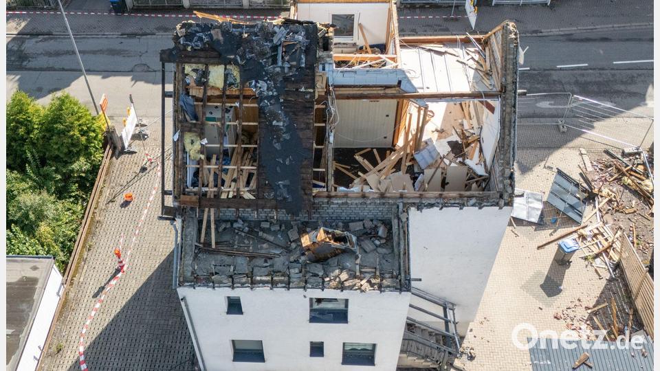 Im hessischen Solms wird nach einem Tornado weiter aufgeräumt. Bild: Boris Roessler/dpa/dpa-tmn