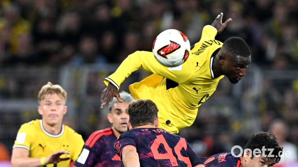 Borussia Dortmund versuchte viel - aber lange ohne Erfolg, wie hier Serhou Guirassy (oben). Bild: Federico Gambarini/dpa