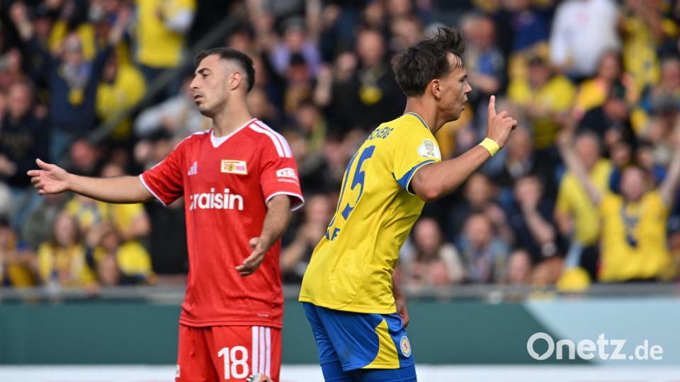 Braunschweigs Doppel-Torschütze Max Marie (r). Bild: Swen Pförtner/dpa