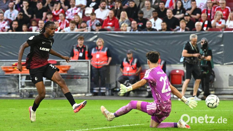 Jordy Makengo trifft zum 4:1 für Freiburg. Bild: Federico Gambarini/dpa